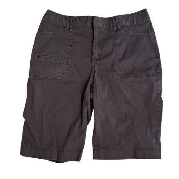 St. john’s Bay Bermuda Shorts Size 6 - Picture 1 of 3
